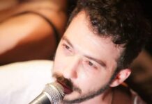 Ο Γιάννης Λιόλιος στο StageNews: Η νέα δισκογραφική δουλειά και η διαδρομή από την Πάτρα στις μουσικές σκηνές της Αθήνας.