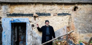 «Ροδάφ’νον»: Το ποντιακό αριστούργημα στο Από Μηχανής Θεάτρο
