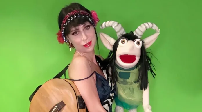 Roberta Carrieri & Gilad Atzmon: Ένα ανατρεπτικό Stand-Up Concert στο Theatre of the NO