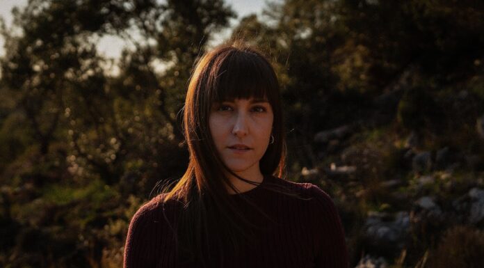 «Νήνεμο» (Ninemo): Το νέο single της Χριστίνας Ψύχα