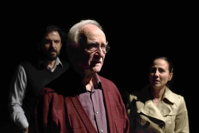 Ο Πατέρας μου Θέατρο Στοά