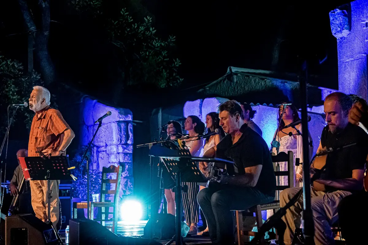 Οι Χειμερινοί Κολυμβητές στο Φ hill Sessions 2026: Ραντεβού στον Φιλοπάππου