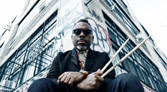 Ο Nate Smith στα Φ hill Sessions στο Θέατρο Δόρα Στράτου Ο Nate Smith στα Φ hill Sessions στο Θέατρο Δόρα Στράτου