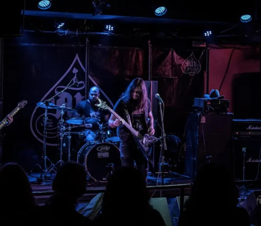 Οι BROKEN MORNING παρουσιάζουν το εκρηκτικό νέο video clip για το «Victory Through Loss» Victory Through Loss