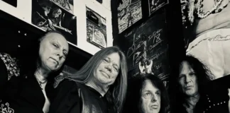 Συνέντευξη Decibel Dogs: «Το rock ‘n’ roll πρέπει να τρομάζει τους γονείς σου»